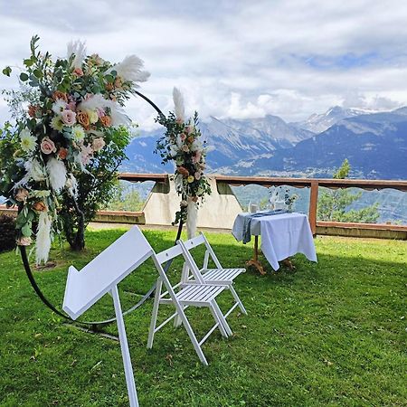 Hotel Chalet Royal Везонна Екстер'єр фото