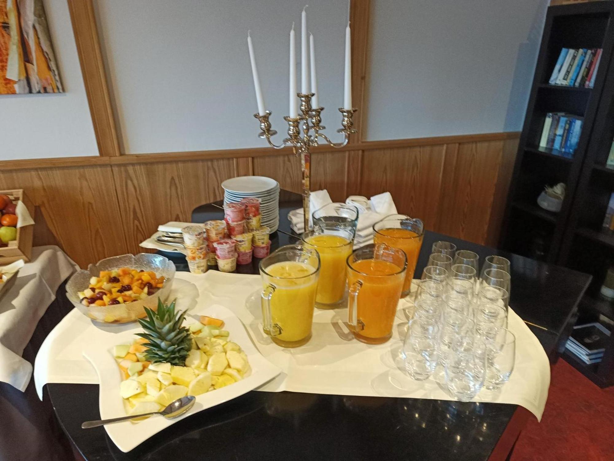 Hotel Chalet Royal Везонна Екстер'єр фото