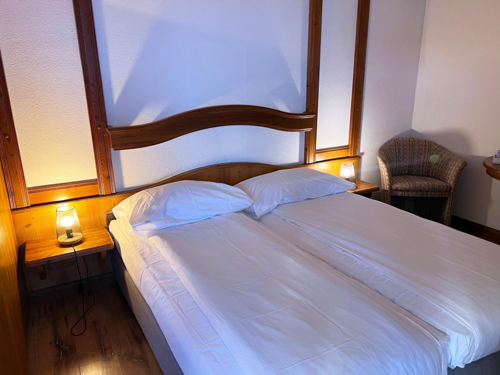 Hotel Chalet Royal Везонна Екстер'єр фото