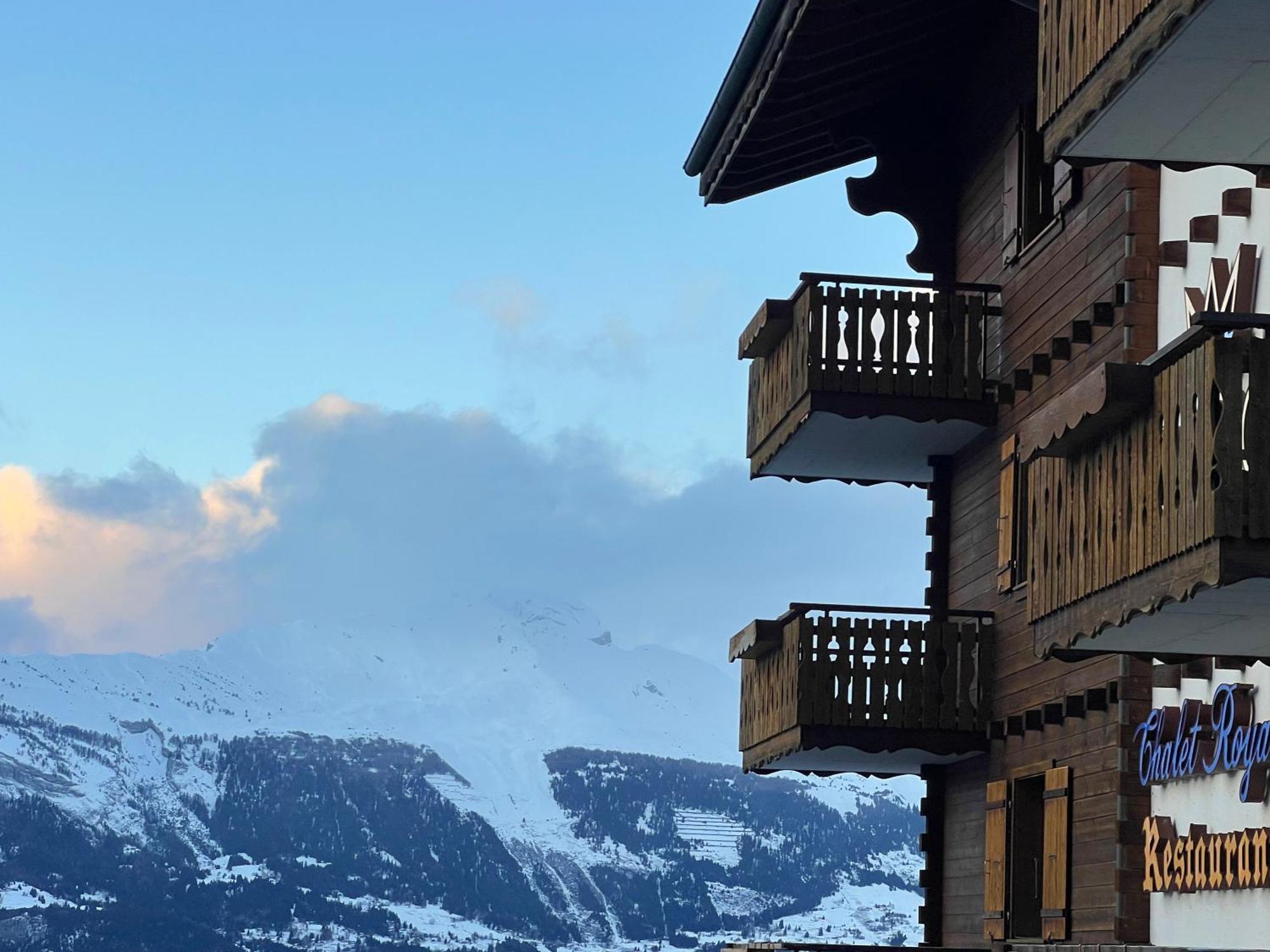 Hotel Chalet Royal Везонна Екстер'єр фото